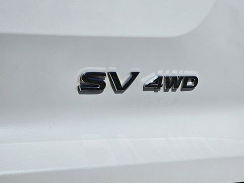 Used 2024 Nissan Pathfinder SV image 31