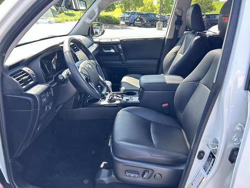 Used 2023 Toyota 4Runner TRD Off-Road Premium w/ Moonroof Package AWD/4WD image 21