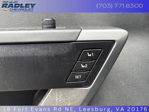 Used 2024 Toyota Tundra Platinum AWD/4WD image 15