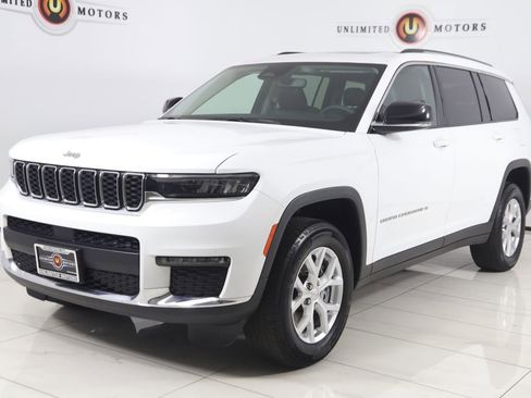 Used 2023 Jeep Grand Cherokee L Limited AWD/4WD image 5