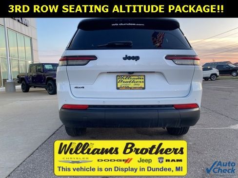 Certified 2024 Jeep Grand Cherokee L Laredo image 6