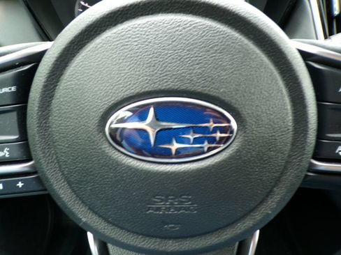 Used 2025 Subaru Outback Premium w/ Popular Package #1A AWD/4WD image 31