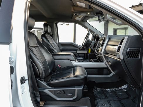 Used 2020 Ford F350 Lariat w/ Lariat Value Package image 38