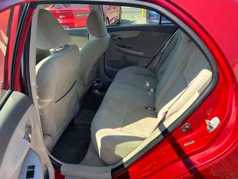 Used 2010 Toyota Corolla LE FWD image 13