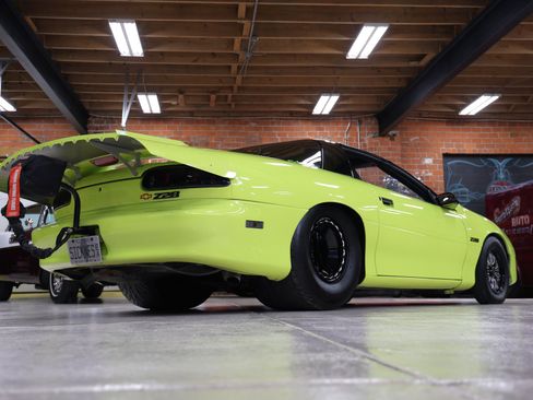 Used 1994 Chevrolet Camaro Z28 image 40