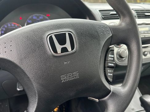Used 2005 Honda Civic Hybrid Sedan image 29