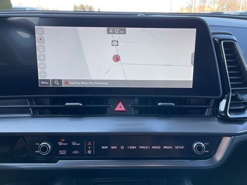 Certified 2023 Kia Sportage EX image 14