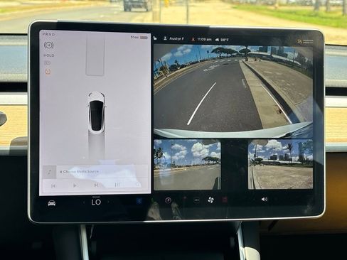 Used 2018 Tesla Model 3 Long Range RWD image 19