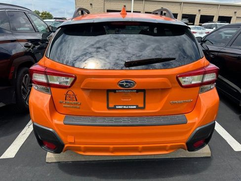 Used 2018 Subaru Crosstrek 2.0i Premium AWD/4WD image 3