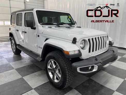 Used 2020 Jeep Wrangler Unlimited Sahara AWD/4WD image 1
