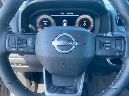 Used 2026 Nissan Rogue SL AWD/4WD image 13