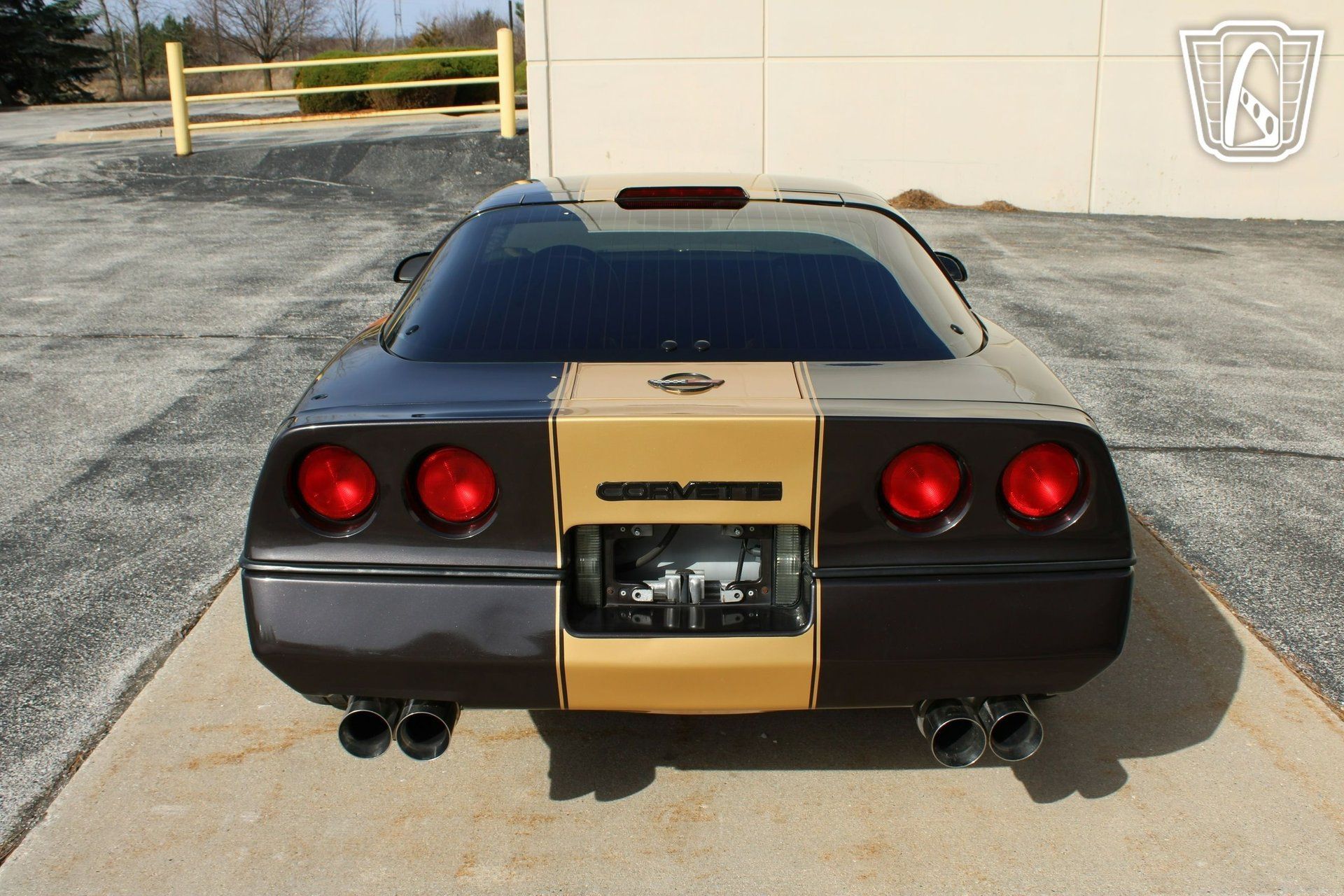 Used 1988 Chevrolet Corvette Coupe RWD image 9