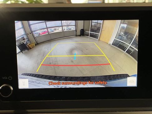 Certified 2025 Toyota 4Runner TRD Off-Road image 19