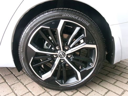 Used 2026 Nissan Altima 2.5 SR FWD image 37