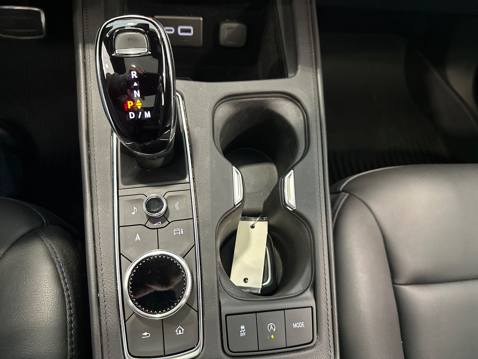 Used 2024 Cadillac XT4 Sport w/ LPO, Floor Liner Package AWD/4WD image 18