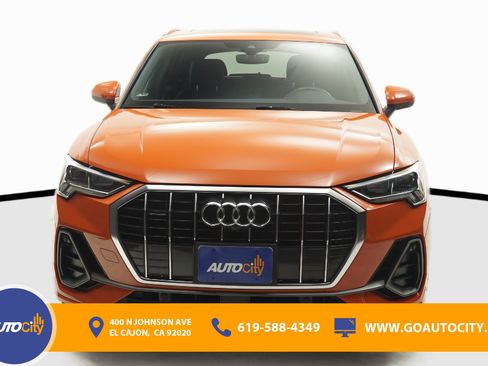 Used 2020 Audi Q3 2.0T Prestige w/ Prestige Package image 4