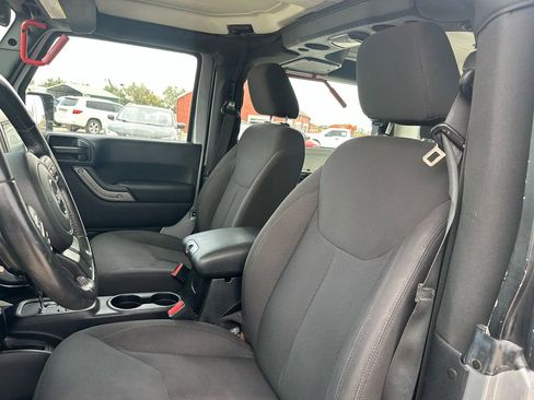 Used 2015 Jeep Wrangler Sport w/ Connectivity Group image 22