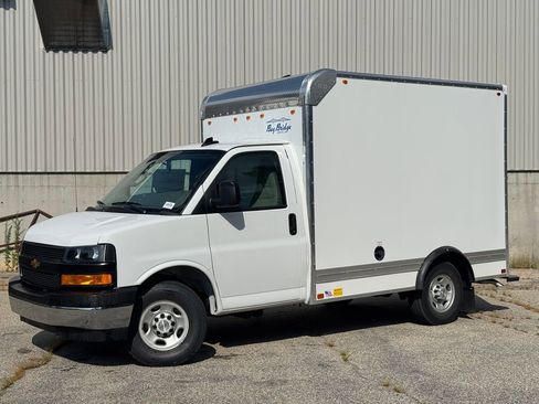 New 2025 Chevrolet Express 3500 w/ Power Convenience Package RWD image 2