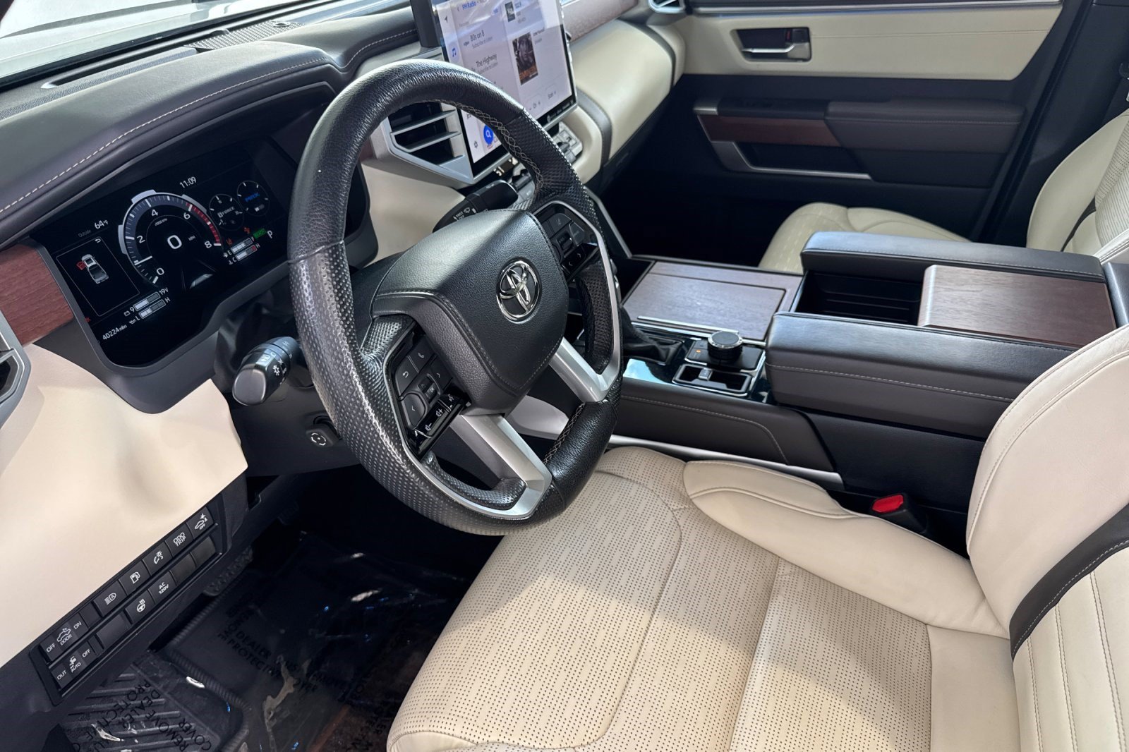 Used 2024 Toyota Tundra 1794 Edition AWD/4WD image 11