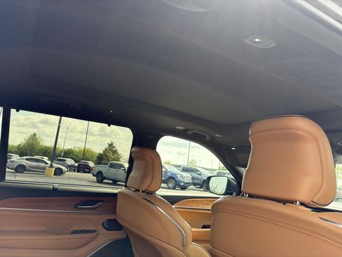 Used 2021 Jeep Grand Cherokee L Summit image 14