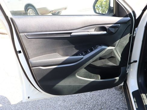 New 2026 Kia Seltos LX image 22