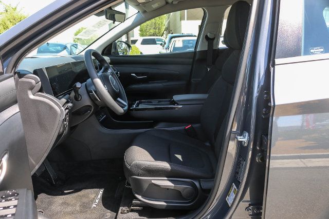 Certified 2026 Hyundai Tucson Blue SE AWD/4WD image 24