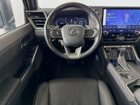 Used 2024 Lexus GX 550 w/ Accessory Package (2T) AWD/4WD image 24