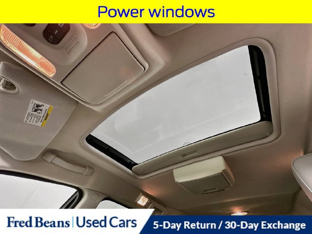 Used 2008 Chrysler Pacifica Touring FWD image 25