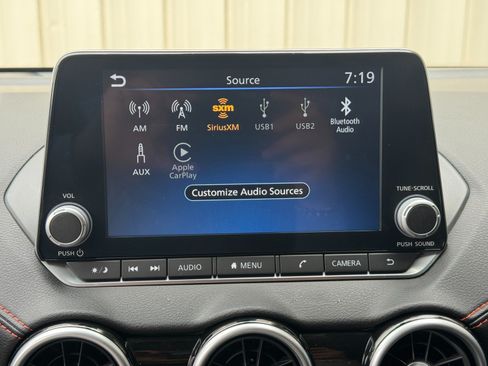Used 2025 Nissan Sentra SR w/ SR Premium Package FWD image 23