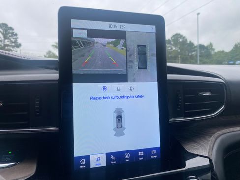 Used 2021 Ford Explorer Platinum w/ Equipment Group 601A image 17