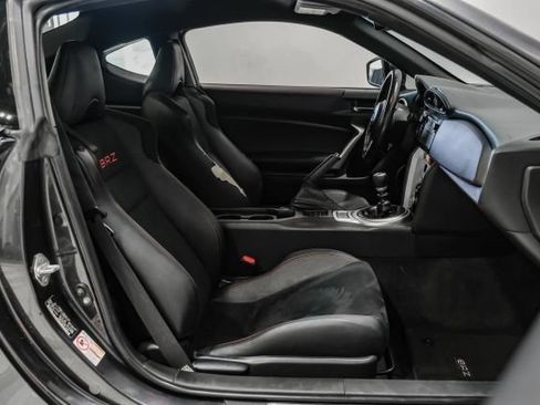Used 2018 Subaru BRZ Limited w/ Popular Package #3 RWD image 37