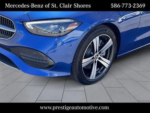 Used 2025 Mercedes-Benz C 300 4MATIC Sedan image 9