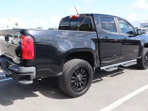 Used 2019 Chevrolet Colorado LT w/ LT Convenience Package image 2