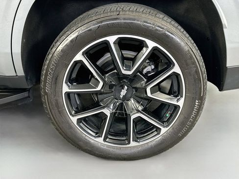 Used 2025 Chevrolet Tahoe RST w/ Comfort Package AWD/4WD image 35