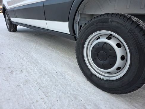 New 2026 Ford Transit 250 148 Medium Roof image 34