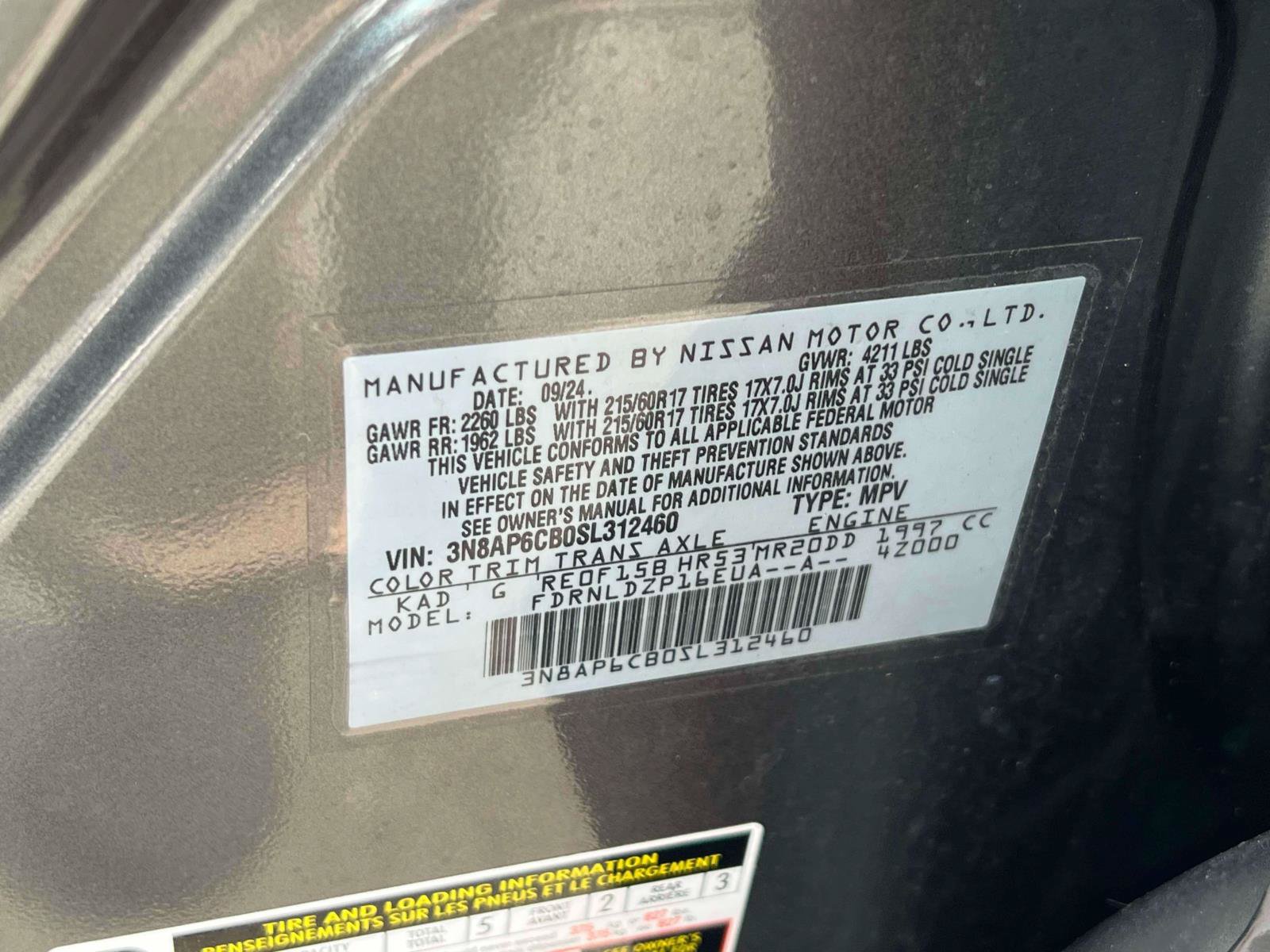 Used 2025 Nissan Kicks SV AWD/4WD image 15