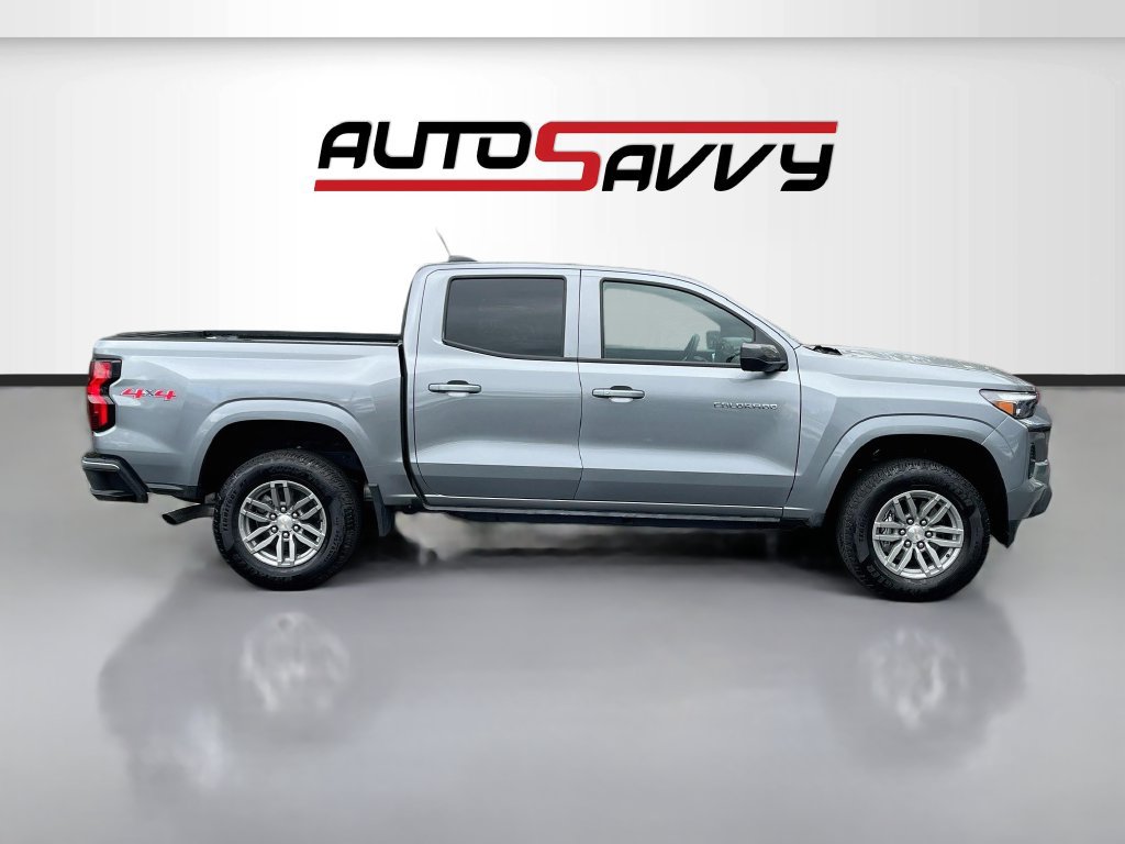 Used 2025 Chevrolet Colorado LT w/ LT Convenience Package AWD/4WD image 8