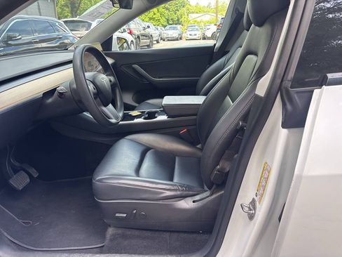 Used 2020 Tesla Model Y Long Range AWD/4WD image 8