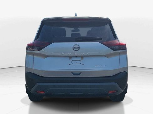 Used 2023 Nissan Rogue SV AWD/4WD image 7