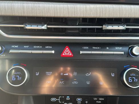 Certified 2025 Hyundai Sonata SEL image 26