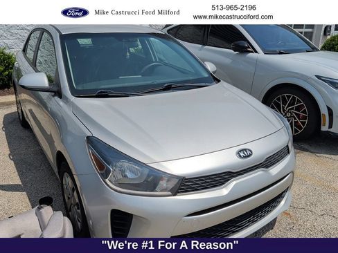 Used 2019 Kia Rio S FWD image 3