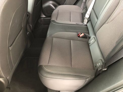 Used 2022 Buick Envision Preferred FWD image 11