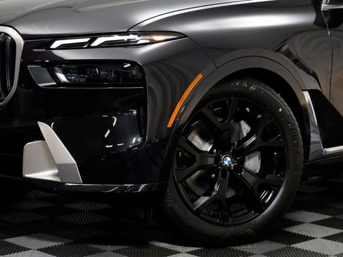 New 2026 BMW X7 xDrive40i image 3