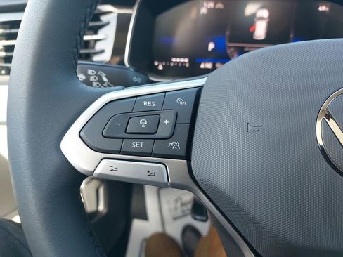 New 2026 Volkswagen Jetta SE FWD image 14