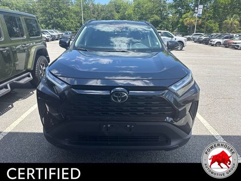 Used 2024 Toyota RAV4 XLE FWD image 4