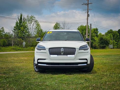 Used 2023 Lincoln Aviator Reserve w/ Equipment Group 201A AWD/4WD image 8