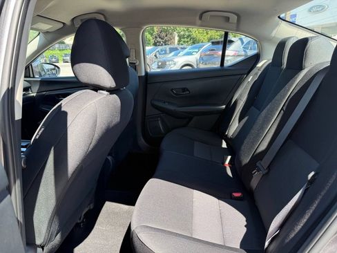Used 2025 Nissan Sentra SV FWD image 24