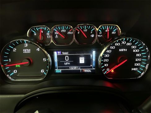 Used 2019 Chevrolet Tahoe LT image 14