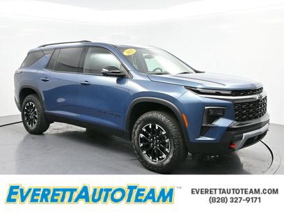 Used 2025 Chevrolet Traverse Z71 w/ Driver Confidence Package