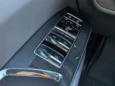 New 2025 Cadillac Escalade ESV Sport w/ Touring Package image 25